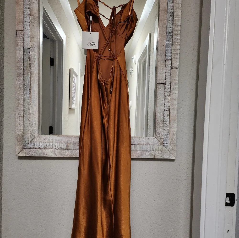 City Lights Cut-Out Waist Strappy Back Midi Dress Bronze - Picture 10 of 11